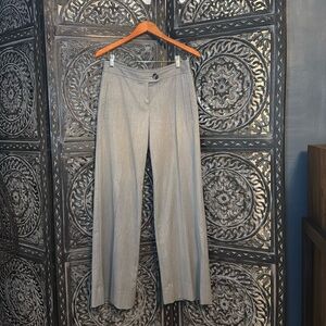 adorable wide leg with packets and pre-loved